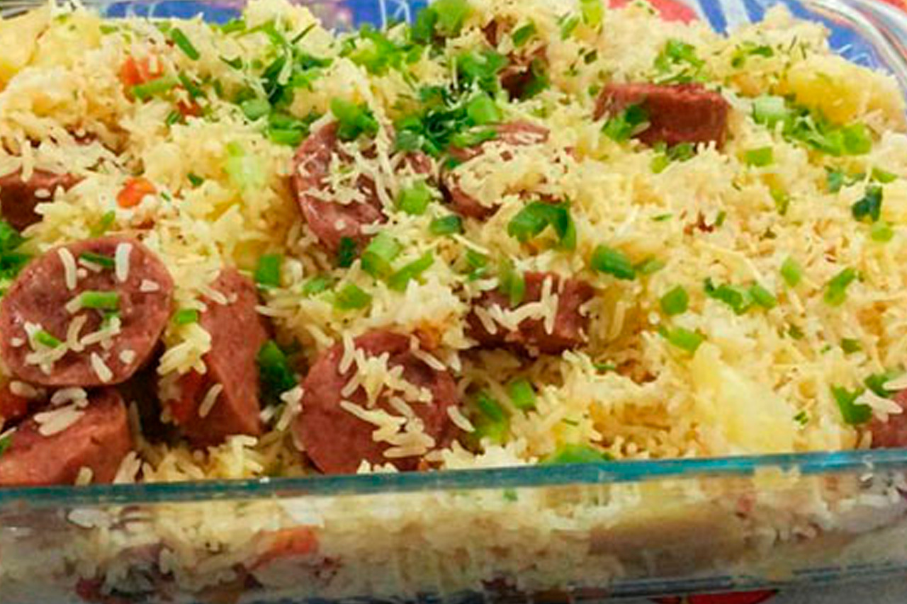 Receita de Arroz de Panela de Pressão