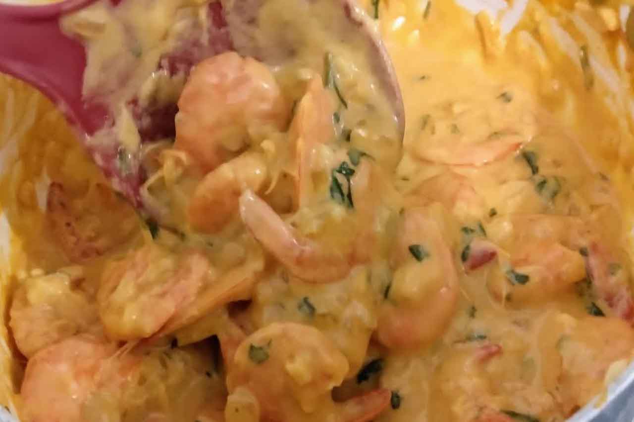 Strogonoff de Camarão Cremoso